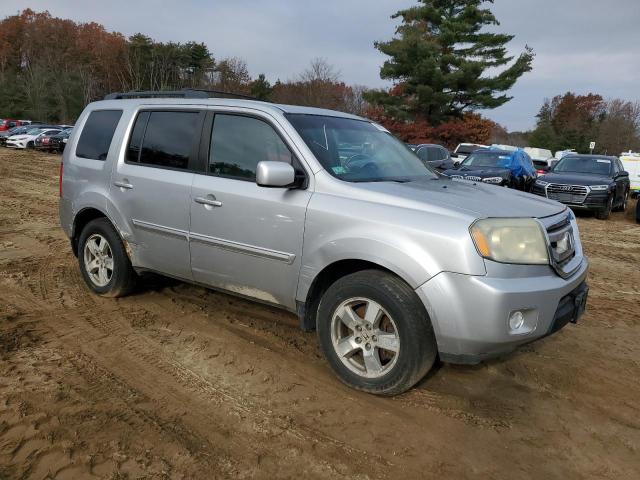 5FNYF4H54AB034907 - 2010 HONDA PILOT EXL SILVER photo 4