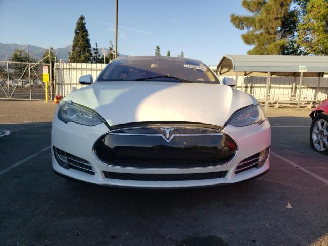 5YJSA1DP2DFP06252 - 2013 TESLA MODEL S თეთრი ფოტო 5