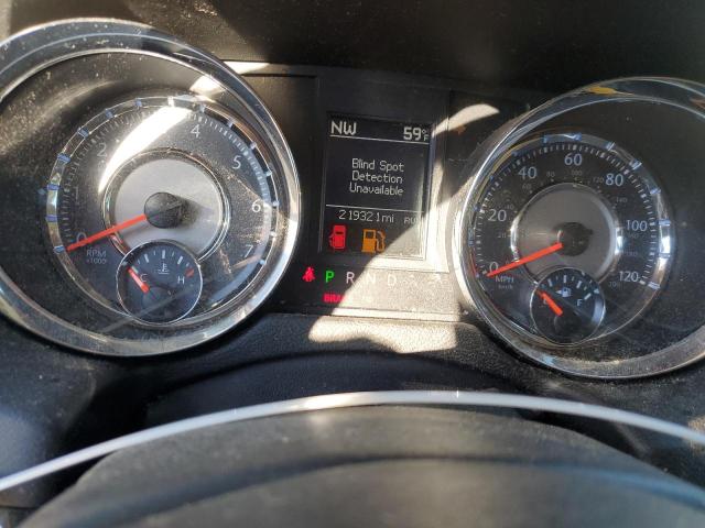 2C4RC1CG0CR143988 - 2012 CHRYSLER TOWN & COU TOURING L WHITE photo 9