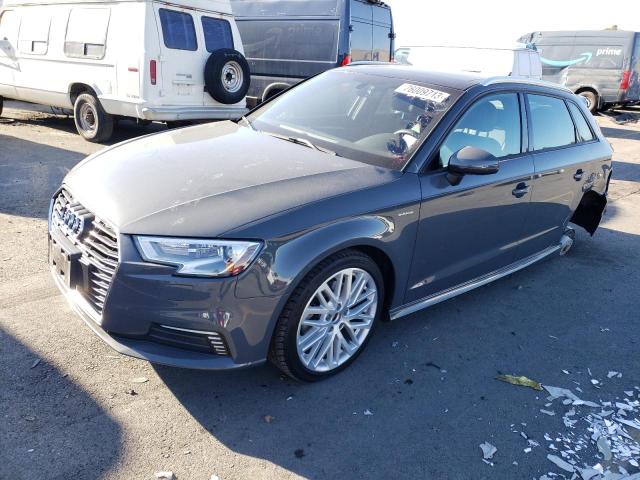 WAUUPBFF3JA060240 - 2018 AUDI A3 E-TRON PREMIUM GRAY photo 1