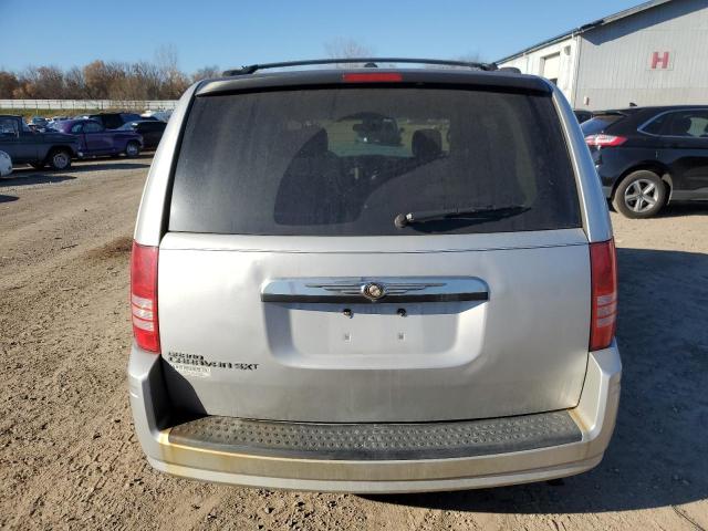 2A8HR54P28R725476 - 2008 CHRYSLER TOWN & COU TOURING ვერცხლისფერი ფოტო 6