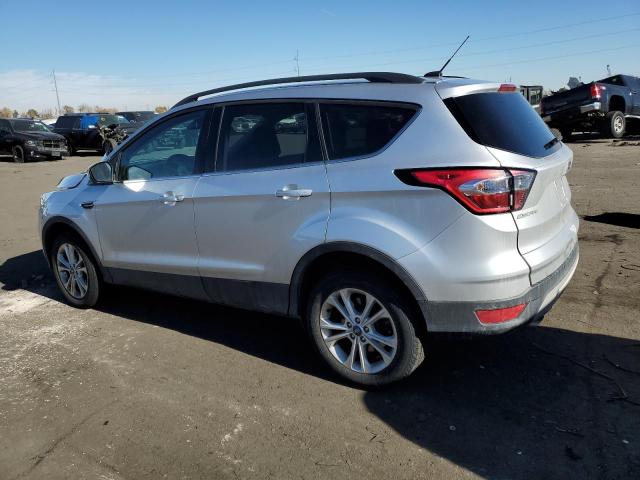 1FMCU9GD2JUD07738 - 2018 FORD ESCAPE SE SILVER photo 2