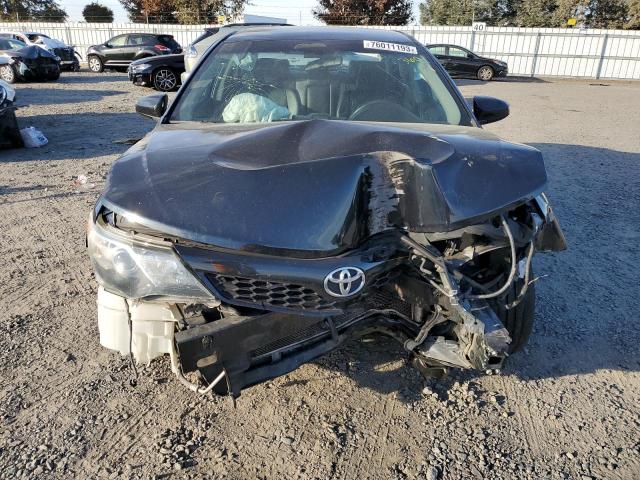 4T1BF1FK1DU243218 - 2013 TOYOTA CAMRY L BLUE photo 5