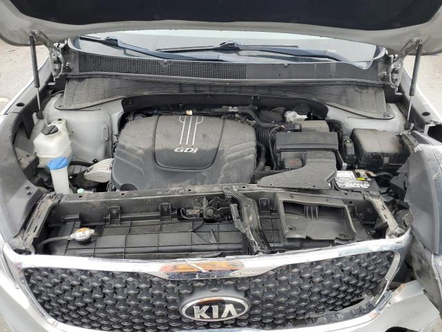 5XYPG4A57GG012582 - 2016 KIA SORENTO LX SILVER photo 12