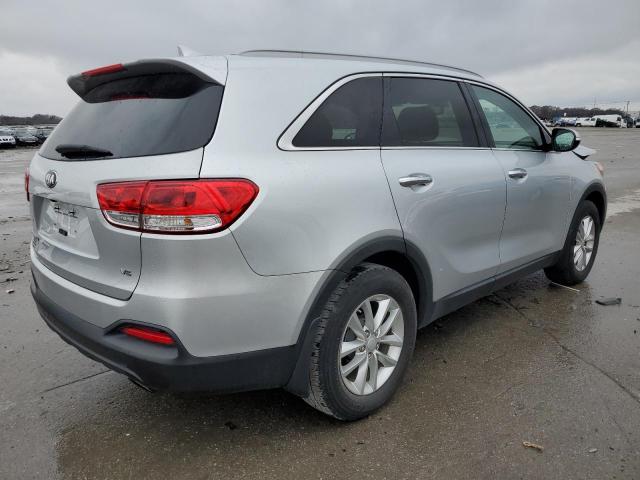 5XYPG4A57GG012582 - 2016 KIA SORENTO LX SILVER photo 3