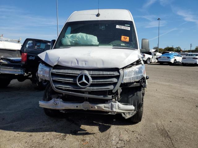 W1Y40CHY5KT018472 - 2019 MERCEDES-BENZ SPRINTER 2500 WHITE photo 5