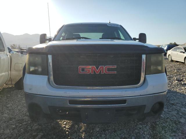 1GTHK39K57E563979 - 2007 GMC NEW SIERRA K3500 WHITE photo 5