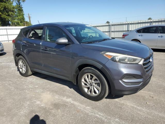 KM8J23A42GU020475 - 2016 HYUNDAI TUCSON SE GRAY photo 4