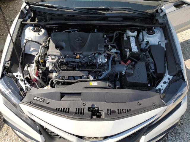 4T1G11AK1RU224008 - 2024 TOYOTA CAMRY SE NIGHT SHADE WHITE photo 11