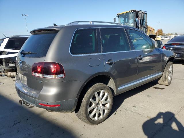 WVGBF7A93AD003753 - 2010 VOLKSWAGEN TOUAREG V6 CHARCOAL photo 3