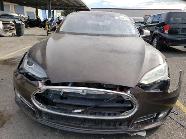 5YJSA1CN6DFP12149 - 2013 TESLA MODEL S ნაცრისფერი ფოტო 5