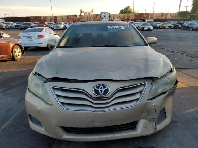 4T1BF3EK9BU597532 - 2011 TOYOTA CAMRY BASE GOLD photo 5