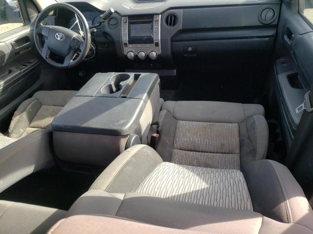 5TFRM5F1XGX105879 - 2016 TOYOTA TUNDRA DOUBLE CAB SR/SR5 WHITE photo 8