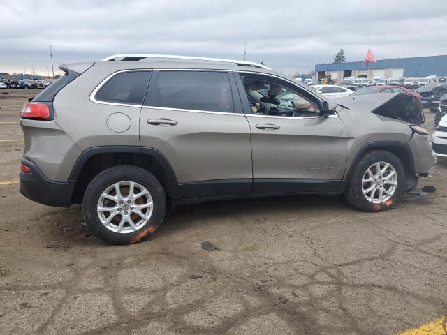 1C4PJMCB6GW286055 - 2016 JEEP CHEROKEE LATITUDE TAN photo 3