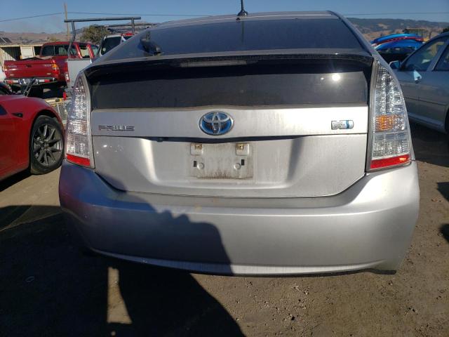 JTDKN3DU0B0267439 - 2011 TOYOTA PRIUS SILVER photo 6