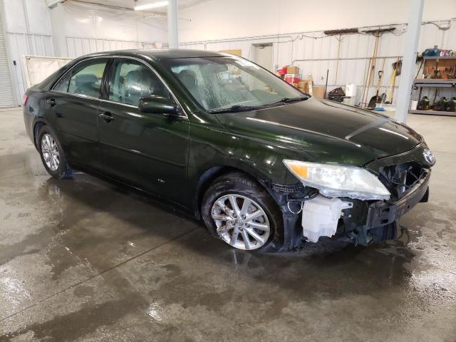 4T1BF3EK2BU582967 - 2011 TOYOTA CAMRY BASE GREEN photo 4