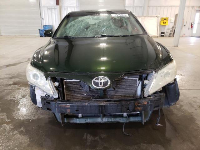 4T1BF3EK2BU582967 - 2011 TOYOTA CAMRY BASE GREEN photo 5