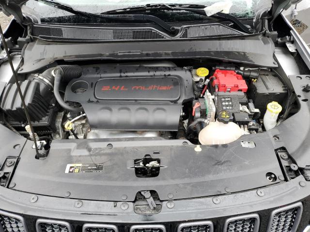 3C4NJDDB9LT203384 - 2020 JEEP COMPASS TRAILHAWK SILVER photo 12