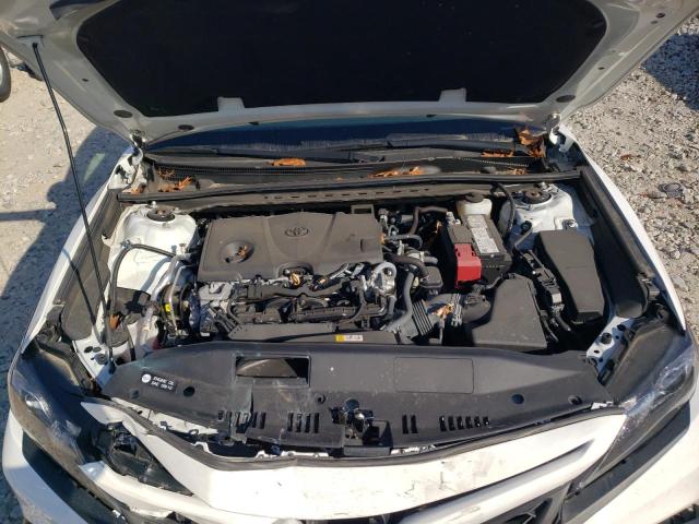 4T1T11BK7PU079437 - 2023 TOYOTA CAMRY SE NIGHT SHADE WHITE photo 11