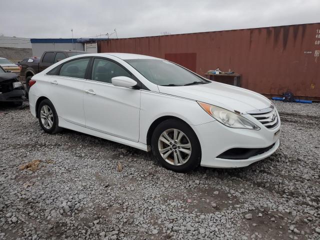 5NPEB4AC4EH834184 - 2014 HYUNDAI SONATA GLS WHITE photo 4