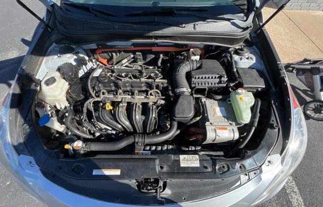 KMHEC4A4XCA035130 - 2012 HYUNDAI SONATA HYBRID SILVER photo 7