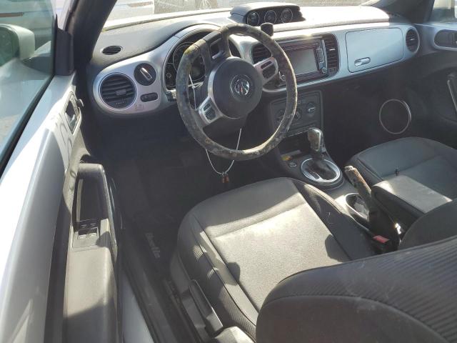 3VW5L7AT9EM813580 - 2014 VOLKSWAGEN BEETLE SILVER photo 8