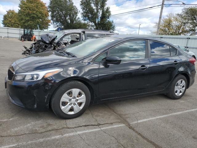 2017 KIA FORTE LX, 