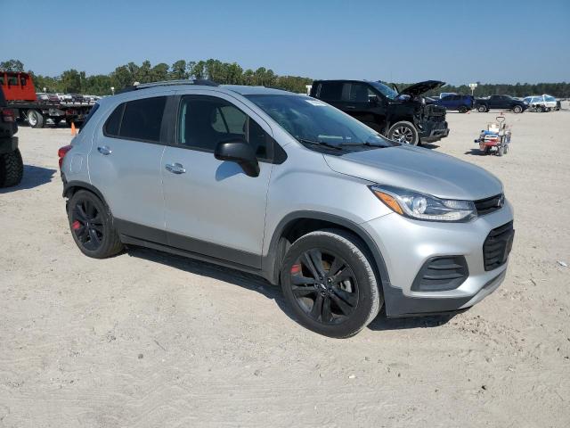 3GNCJLSB4KL345555 - 2019 CHEVROLET TRAX 1LT SILVER photo 4