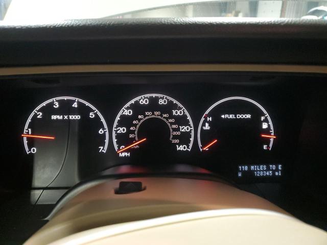 5LMFU28505LJ00446 - 2005 LINCOLN NAVIGATOR თეთრი ფოტო 9