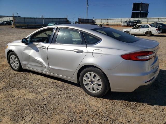 3FA6P0G76KR194809 - 2019 FORD FUSION S SILVER photo 2