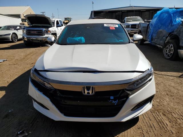 1HGCV1F33JA204407 - 2018 HONDA ACCORD SPORT WHITE photo 5