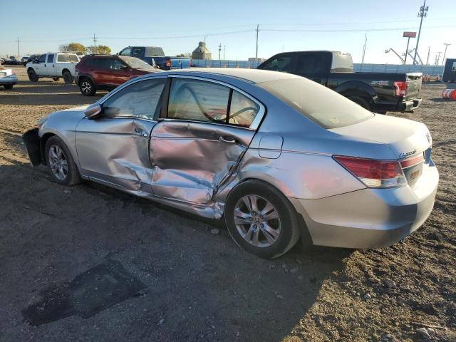 1HGCP2F42CA151520 - 2012 HONDA ACCORD LXP SILVER photo 2