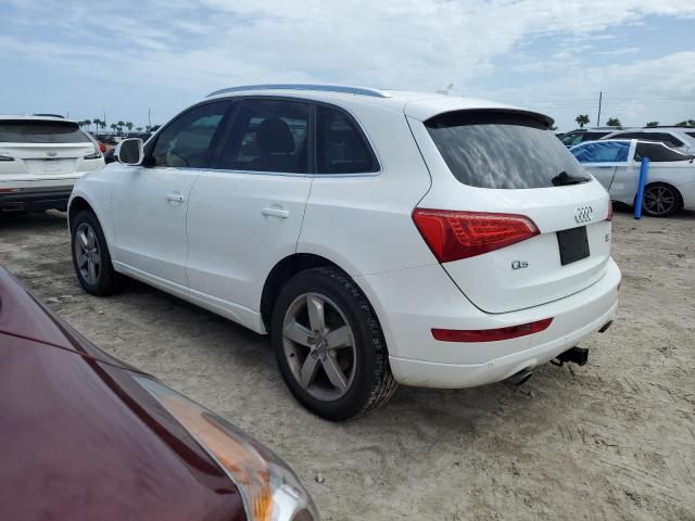 WA1LKAFP8AA081773 - 2010 AUDI Q5 PREMIUM PLUS WHITE photo 2