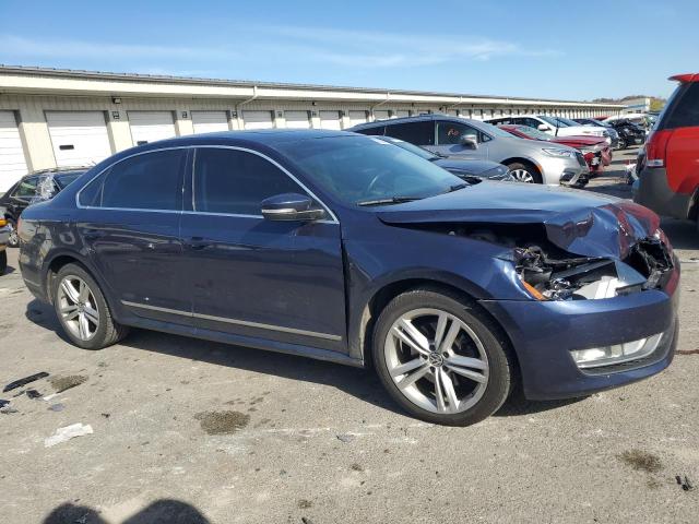 1VWBN7A32DC038309 - 2013 VOLKSWAGEN PASSAT SE BLUE photo 4