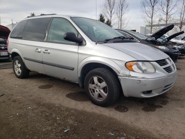 1D4GP45R67B247338 - 2007 DODGE CARAVAN SXT SILVER photo 4