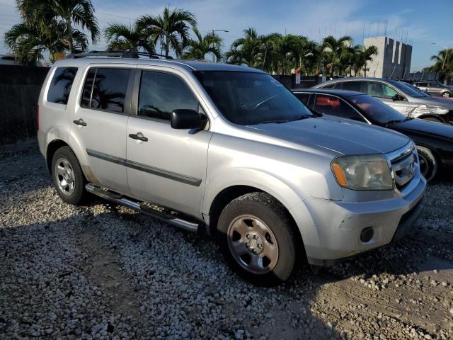 5FNYF3H24AB017752 - 2010 HONDA PILOT LX SILVER photo 4