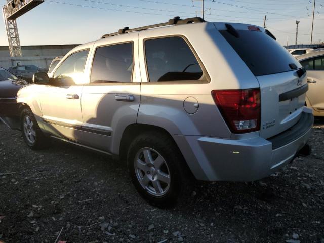 1J8GR48KX9C525234 - 2009 JEEP GRAND CHER LAREDO SILVER photo 2