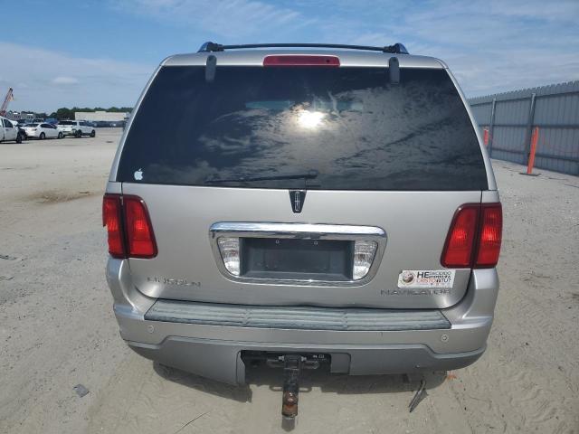 5LMFU27R33LJ01592 - 2003 LINCOLN NAVIGATOR 银色 照片 6