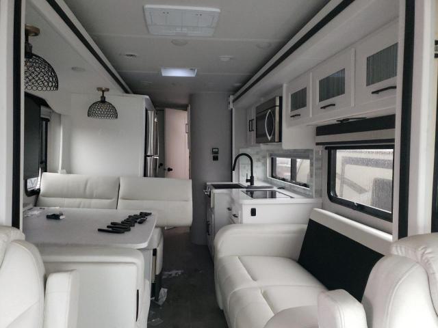 4UZAB2FCXPCUR0785 - 2023 FREIGHTLINER CHASSIS XC ნაცრისფერი ფოტო 6