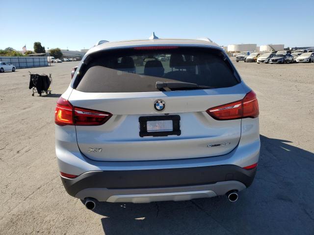 WBXHU7C32J5L07263 - 2018 BMW X1 SDRIVE28I SILVER photo 6