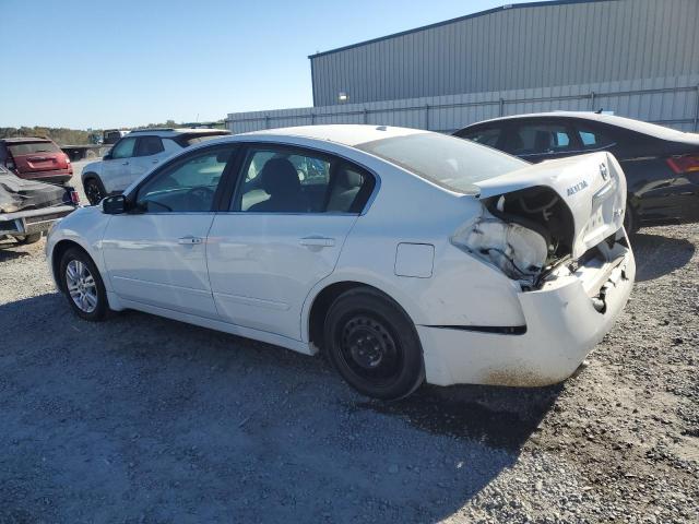 1N4AL2AP2CC231283 - 2012 NISSAN ALTIMA BASE WHITE photo 2