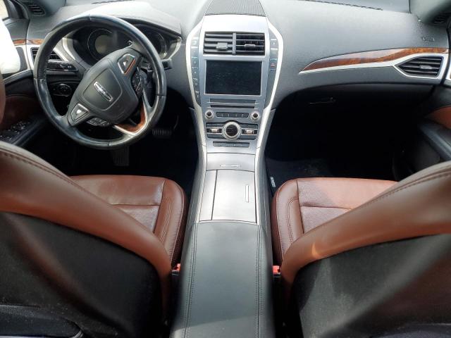 3LN6L5E92HR663390 - 2017 LINCOLN MKZ RESERVE შავი ფოტო 8