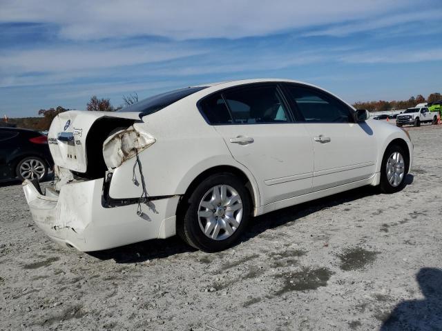 1N4AL2AP7BC158037 - 2011 NISSAN ALTIMA BASE WHITE photo 3