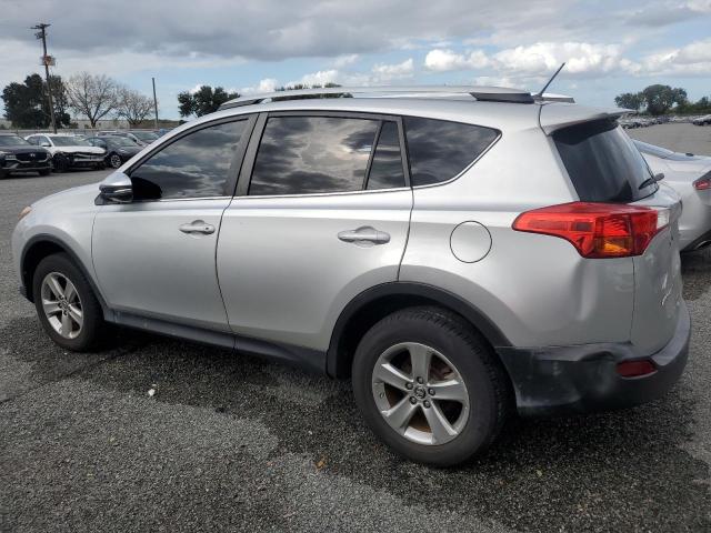 2T3WFREV7FW184049 - 2015 TOYOTA RAV4 XLE SILVER photo 2