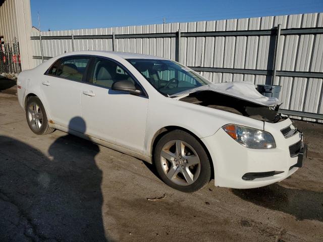 1G1ZB5E13BF258571 - 2011 CHEVROLET MALIBU LS WHITE photo 4