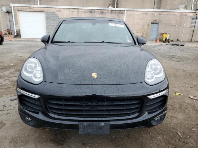 WP1AA2A26GLA04140 - 2016 PORSCHE CAYENNE BLACK photo 5