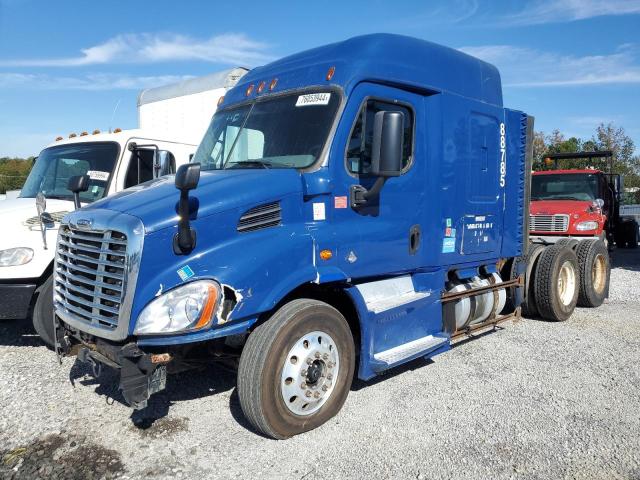 1FUJGHDV5GLGN7644 - 2016 FREIGHTLINER CASCADIA 1 BLUE photo 2