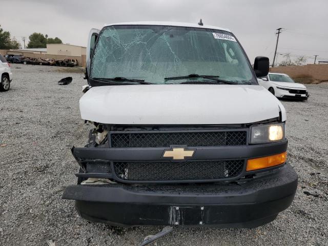 1GCWGAFP6P1100608 - 2023 CHEVROLET EXPRESS G2 WHITE photo 5