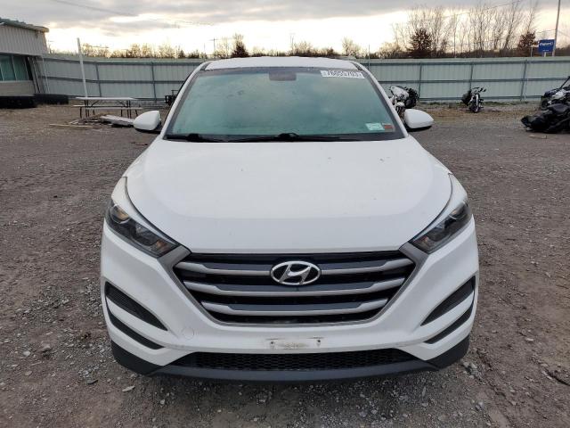 KM8J2CA42JU765556 - 2018 HYUNDAI TUCSON SE WHITE photo 5