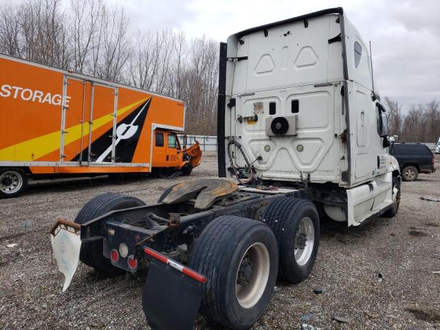 1FUJGLDR5BSAS0838 - 2011 FREIGHTLINER CASCADIA 1 WHITE photo 4